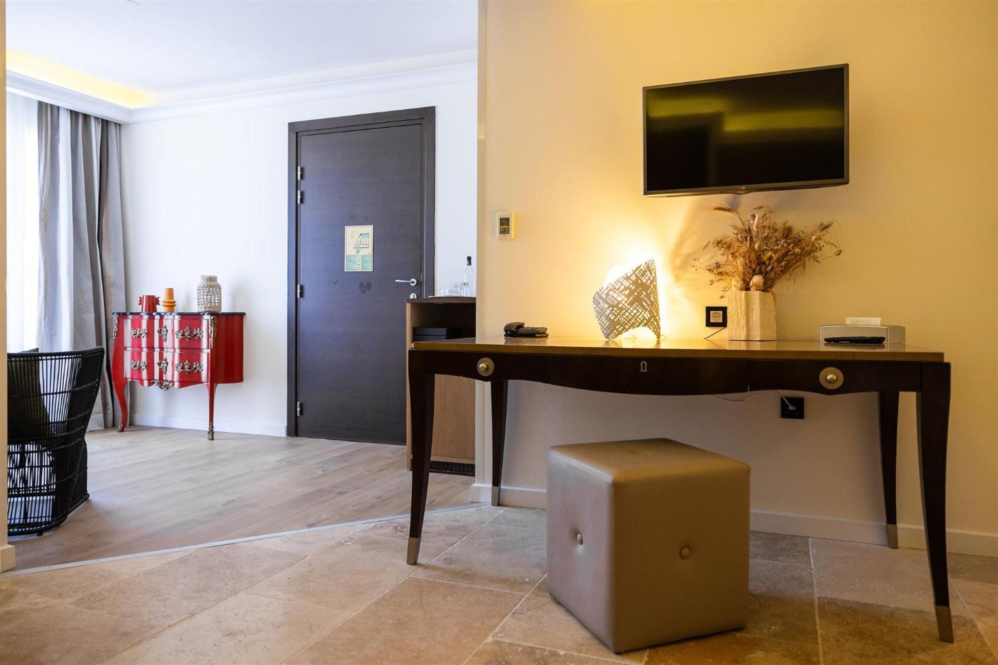 Hotel Des Gouverneurs บาสเตีย ภายนอก รูปภาพ