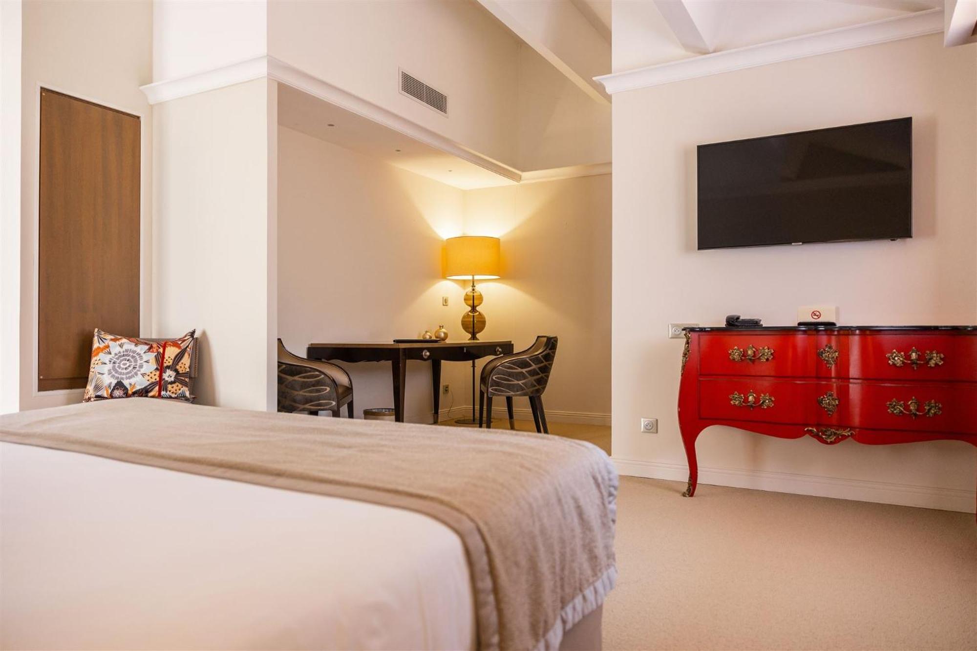 Hotel Des Gouverneurs บาสเตีย ภายนอก รูปภาพ