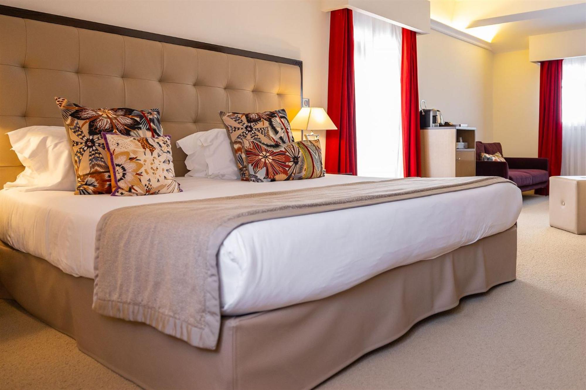 Hotel Des Gouverneurs บาสเตีย ภายนอก รูปภาพ